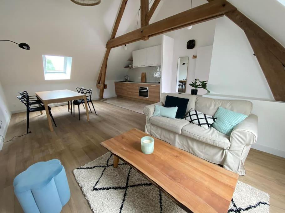 Domaine De La Quenouille - Appartement B Péronne Eksteriør billede